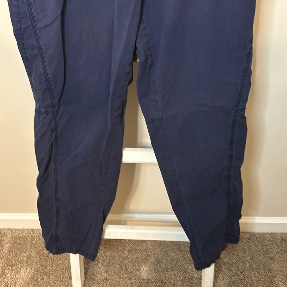 Chico’s Cotton and Spandex Casual Navy Pants Size 2 (Large-12) with Four Pockets - Picture 6 of 17